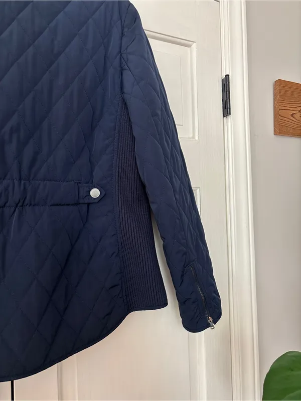 Talbots Navy Quilted Lightweight Puffer Jacket Size Large Ribbed Sides‎ Full Zip - Image 11