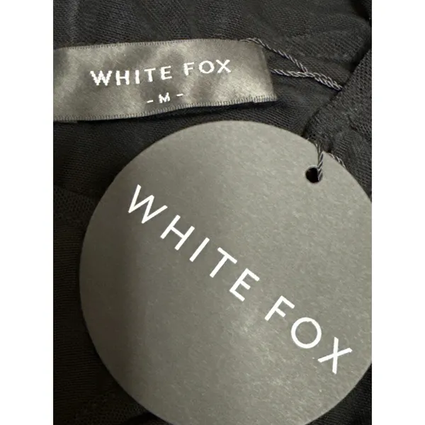 NEW White Fox Black Long Sleeve Cutouts Cold Shoulder Blouse Crop Top Size M - Image 4