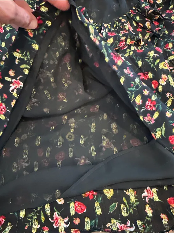 J. Crew Ruffleneck Top in Midnight Vintage Size Small - C36-068 - Image 8