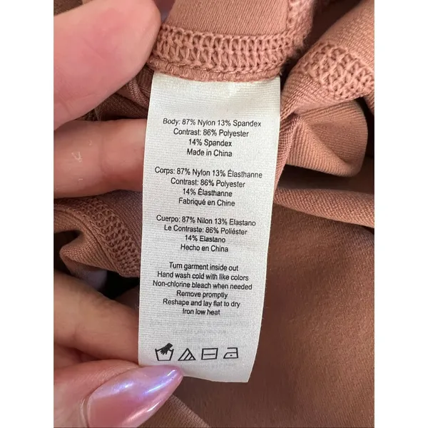 Alo Yoga Rosewater Ultimate High Waist Leggings Size Medium - Image 8