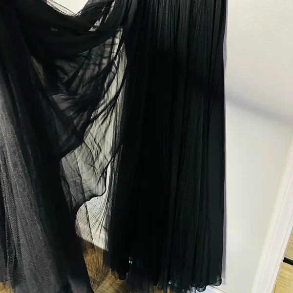 Badgley Mischka Black pleated Tulle Chiffon V-neck Gown size 2 - Image 15