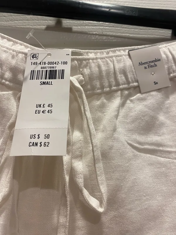 Abercrombie & Fitch Linen-Blend Drawstring Shorts - Image 2