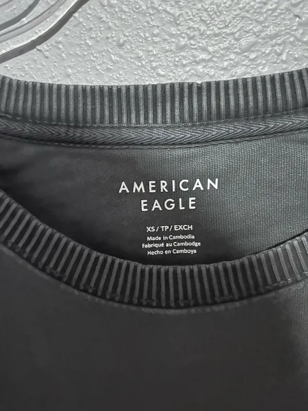 American Eagle Long Sleeve - Image 3