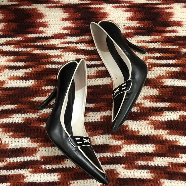 Vintage Y2K Office Siren Sporty Vixen Goth Black white kitten high heels pumps pointed toe-7.5M - Image 3