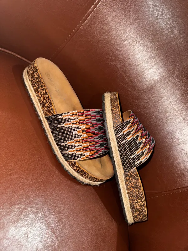 Nature Breeze Beaded Sandals Size 7 Great Condition - Image 4