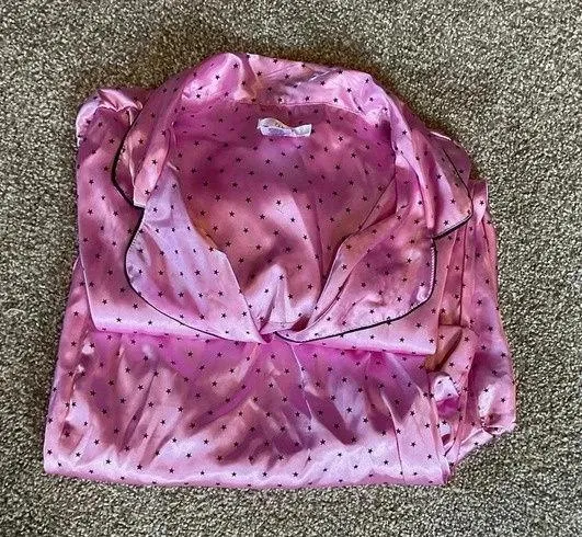 Victorias Secret Pink PJ set. Long sleeve, long pants. Pink with black stars 2x - Image 2