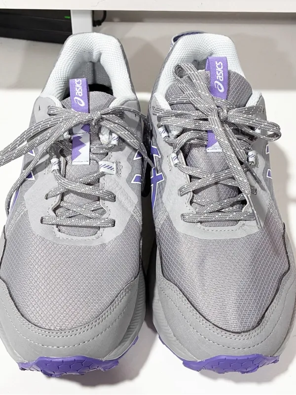 ASICS Women's Gel Venture 10 Trail Shoe Low Top Sneaker Size 9 Wide - Image 2