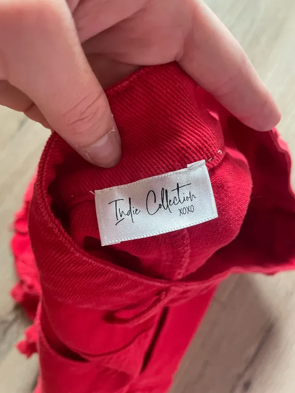 Boutique Red Denim Shorts - Image 3