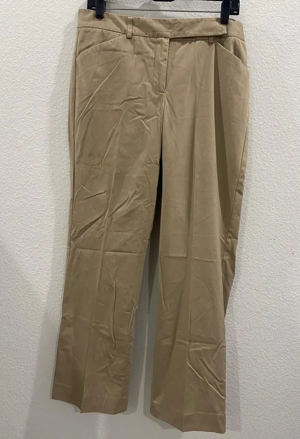 Cassidy Fit Khaki Pants Size 10 - Image 3