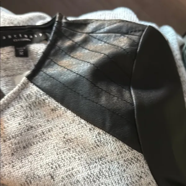Sanctuary Black and Gray Vegan Sleeve Sweater Dress - Image 4