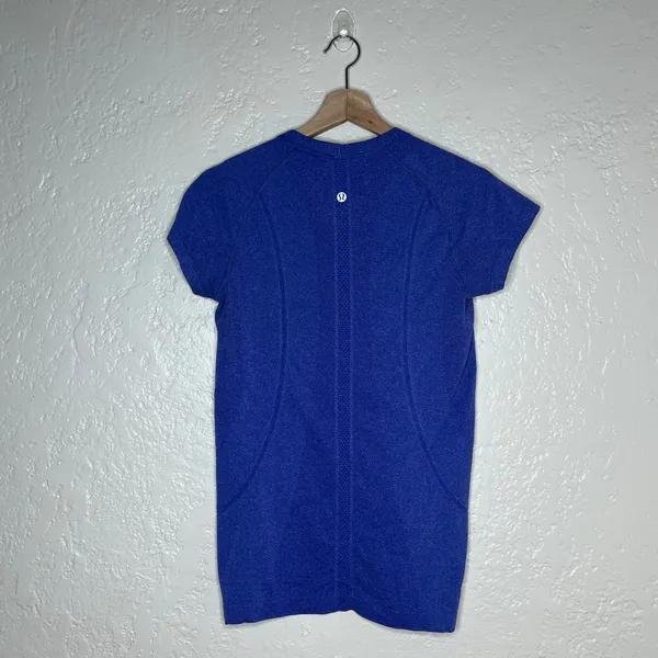 Lululemon Swiftly Tech Short Sleeve Crew Heathered Larkspur Blue Purple Size 8 - Image 2