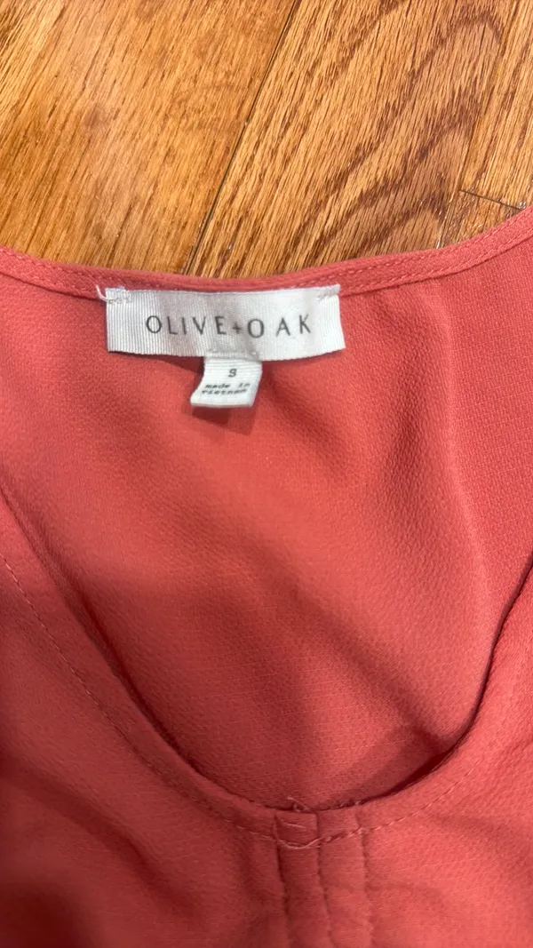 Olive & Oak Small Pink Blouse - Image 3