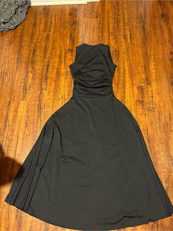 Source Unknown Black Sleeveless Maxi Dress - Image 2