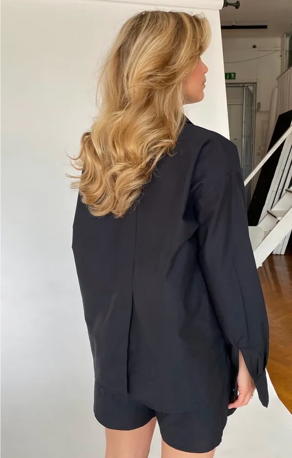 NWOT Djerf Avenue Breezy Shirt in Black - Image 2