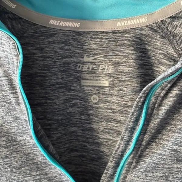Nike Dri-FIT Element Women’s M Gray Teal Running 1/2 Zip Long Sleeve Pullover - Image 5