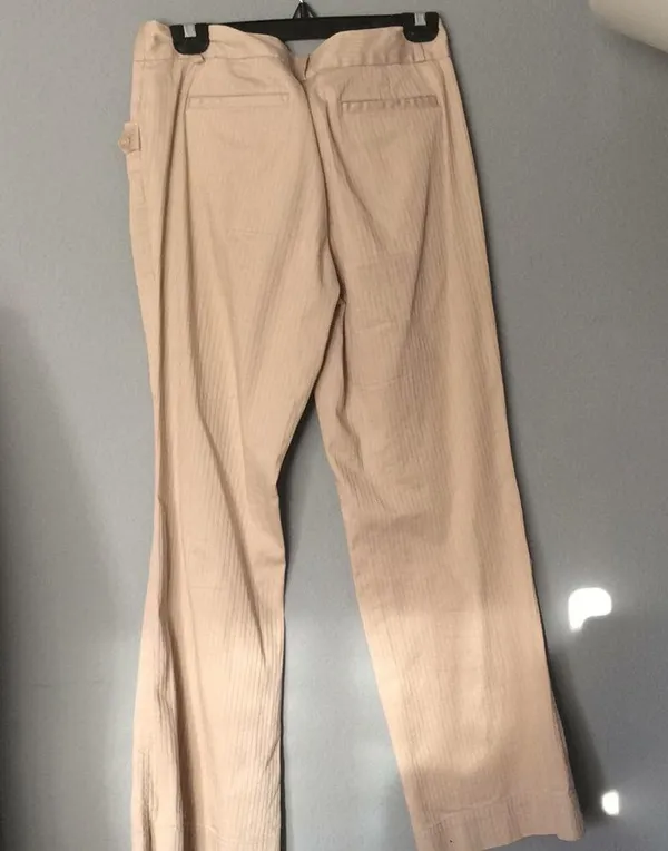 Hillard & Hanson Vintage Size 6 tall boot cut tan pants for women - Image 8