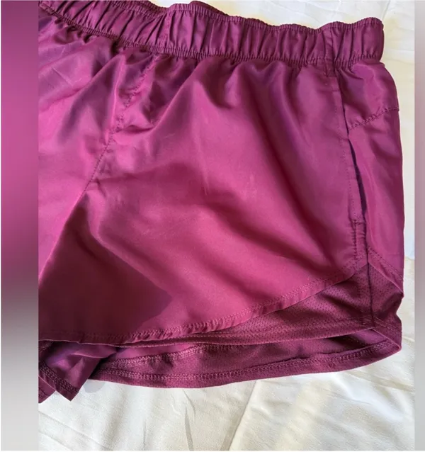 Women’s Shorts L Purple Size L - Image 5