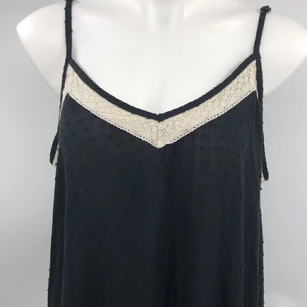 Torrid Size 0 adjustable straps black swing Swiss Dot tank - Image 2