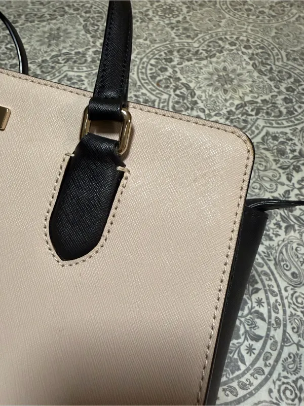 Kate Spade New York Pale Cream Pink and Black Satchel with CrossBody handle - Image 3