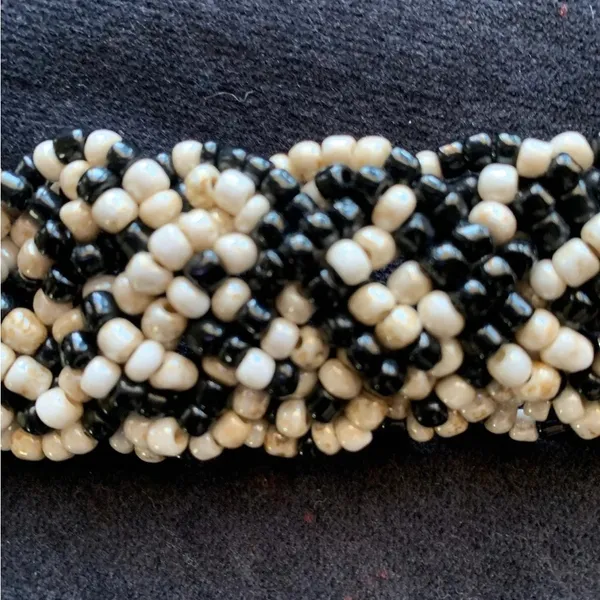 Beaded Belt Black/White-Made in Indonesia‎ - Image 4