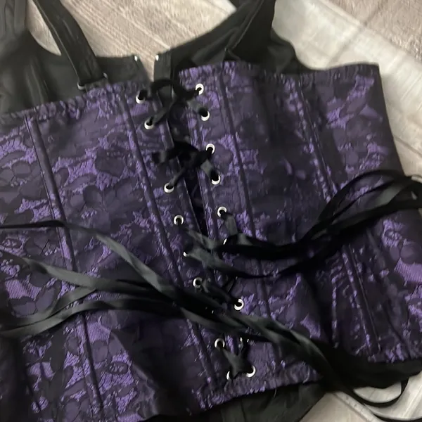 Corset style top purple/black damage zipper M - Image 8