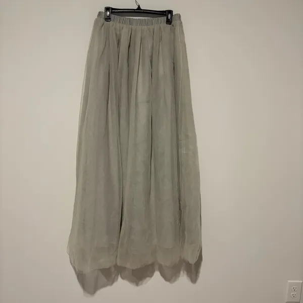 Lisong Tulle Midi Skirt grey‎ silver size 16 - Image 2