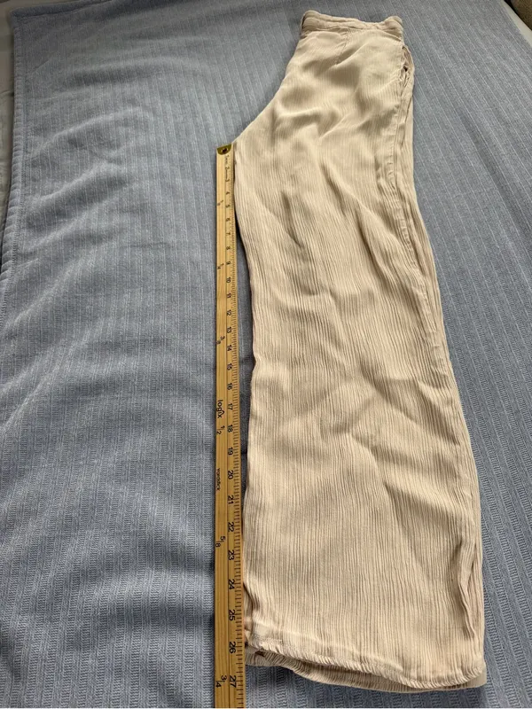 Zara Cream Pleated Wide Leg Trousers‎ - Image 5