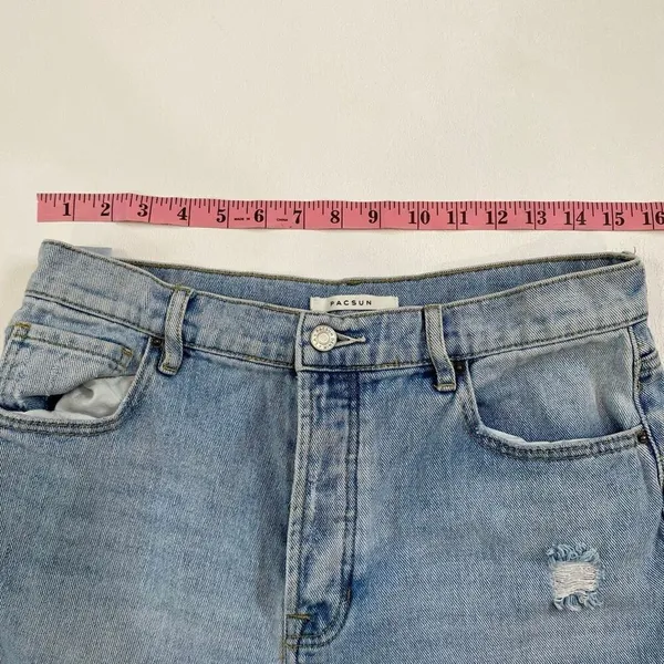 PacSun High Rise Distressed Denim Shorts Light Wash Size 29 - Image 8
