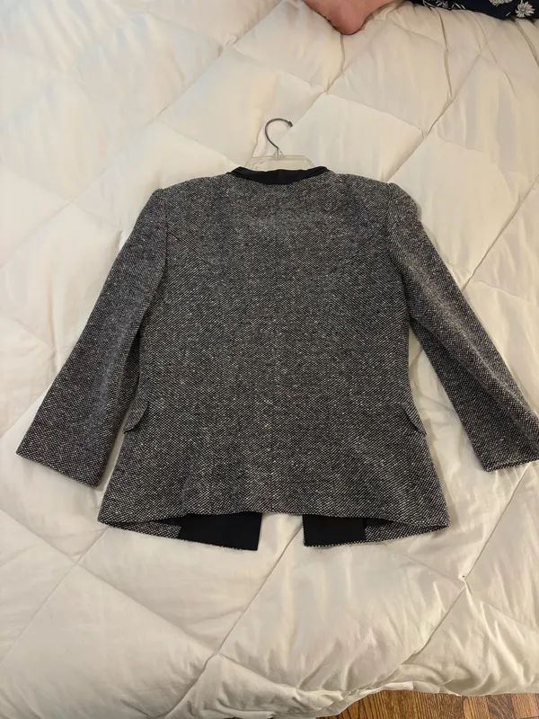 DKNY Gray & Black Blazer Jacket - Image 3