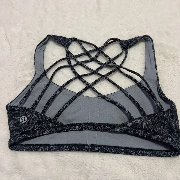 Lululemon free to be wild sports bra - Image 2