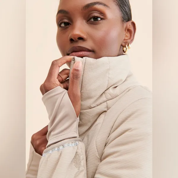 Free People FP Movement Gathering Storm Run Beige Puffer Jacket Size XS - Image 4