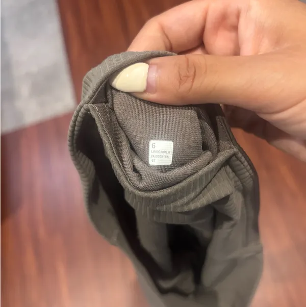 Lululemon Align High Rise Ribbed Mini Flared Leggings - Image 3