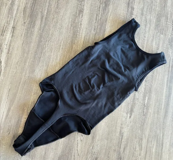 SKIMS New  Bodysuit S - Image 3