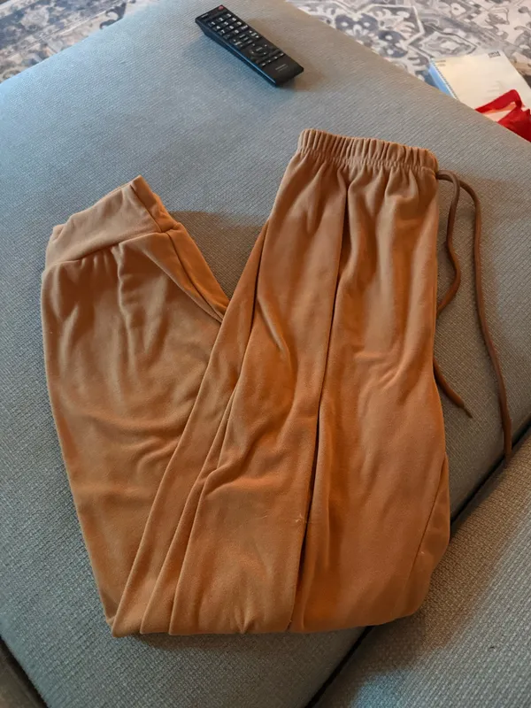 Tan sweatset Orange Size L - Image 2