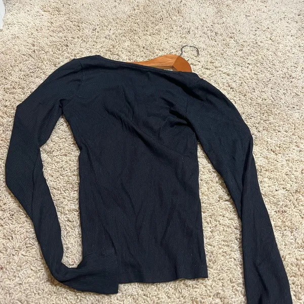 Hollister long sleeve - Image 2
