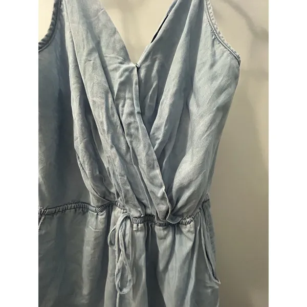Chambray Romper One Piece Open Back Sleeveless Boho Coastal Resort Size Medium - Image 6