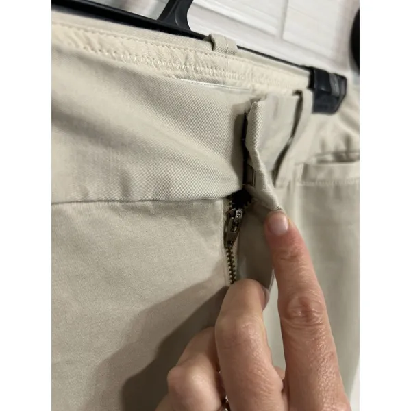 Banana Republic Martin Fit Crop Wide Leg Khaki Pant 8, Classic Career Coastal - Image 3