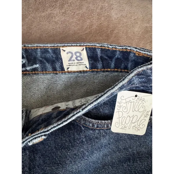 Free People We The Free Bailey Denim Mini Skirt Blue Fray Asymmetric Hem 28 NWT - Image 6