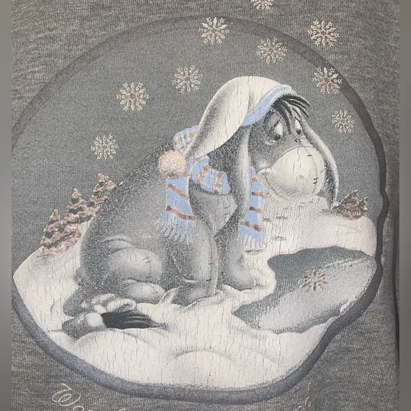 Vintage Disney Store Winter Snow Globe Pooh Eeyore Crewneck Sweatshirt Size XL - Image 2