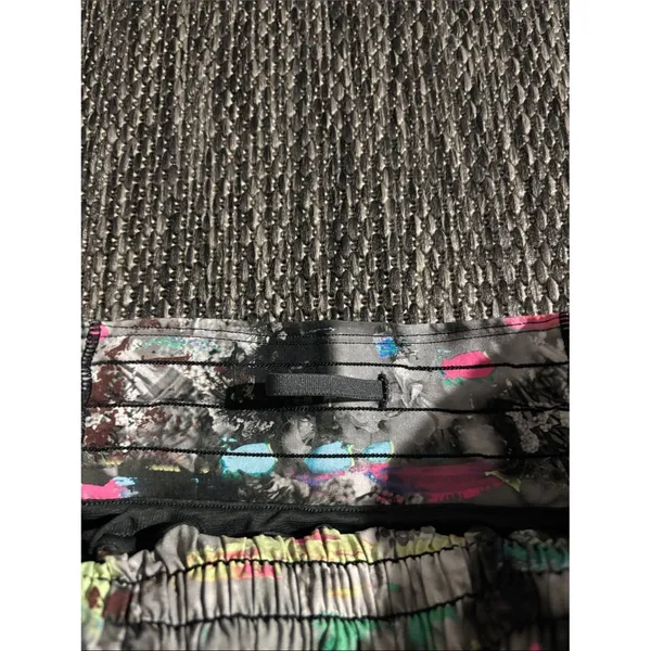 Lululemon Hotty Hot High-Rise Lined Short 4" Swift Paint Drift Runner - Image 4