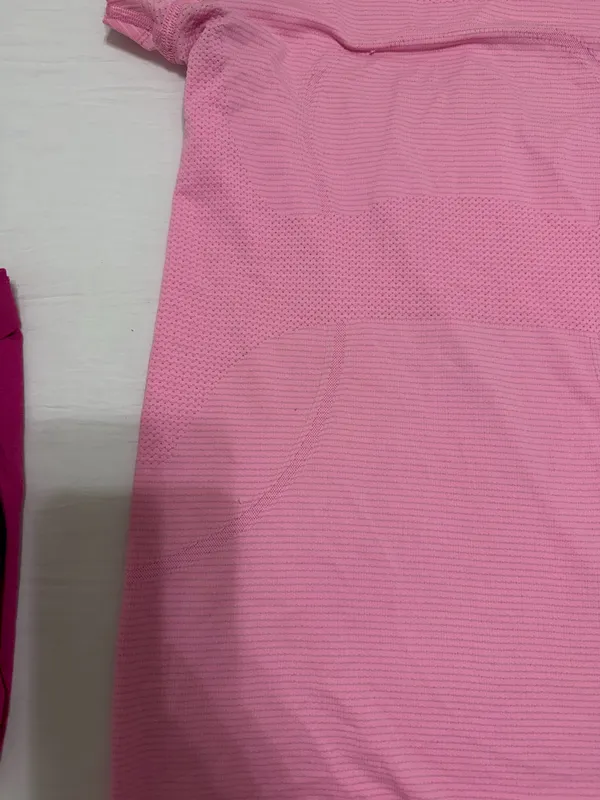 Swiftly Tech Lululemon Short Sleeve Shirt - Image 2