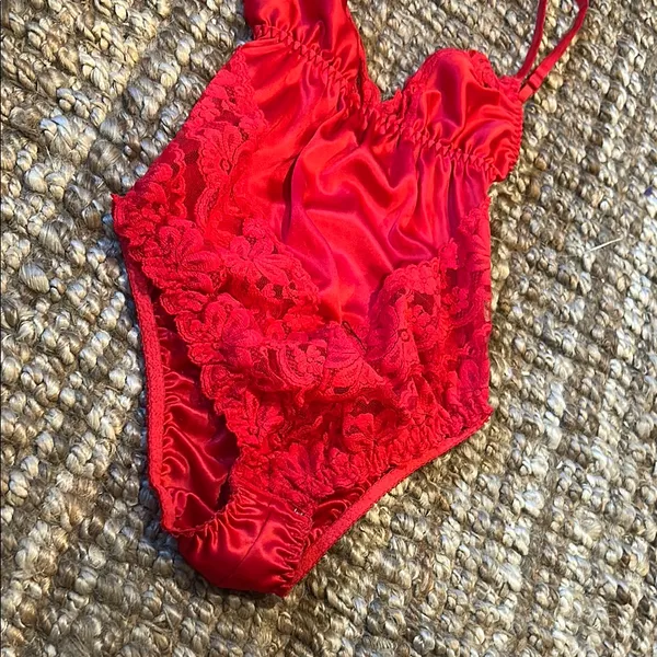 Vintage Dolores For Poirette Red Satin Lace Lingerie Bodysuit Size 34 - Image 9