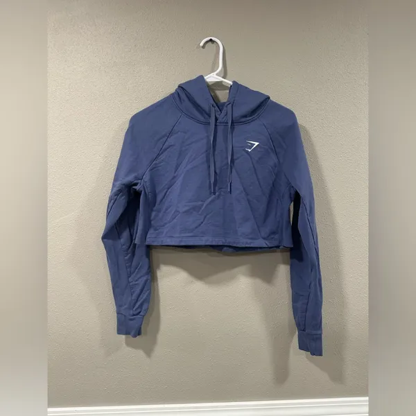 Gymshark Cropped Sweatshirt - Image 2