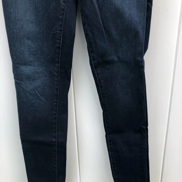 Abercrombie & fitch Simone high rise super skinny women’s size 27 4R dark‎ wash - Image 4