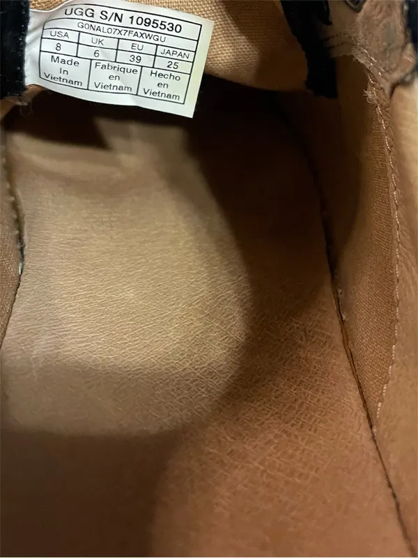 UGG Milo Spill Seam Satin Sneakers Black Women’s Size 8 - Image 7