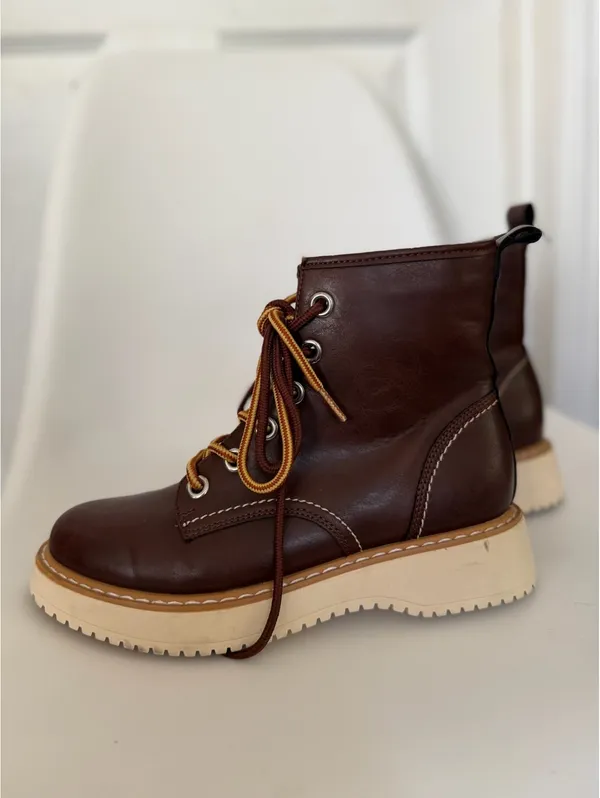 Brown lace up ankle boots - Image 2