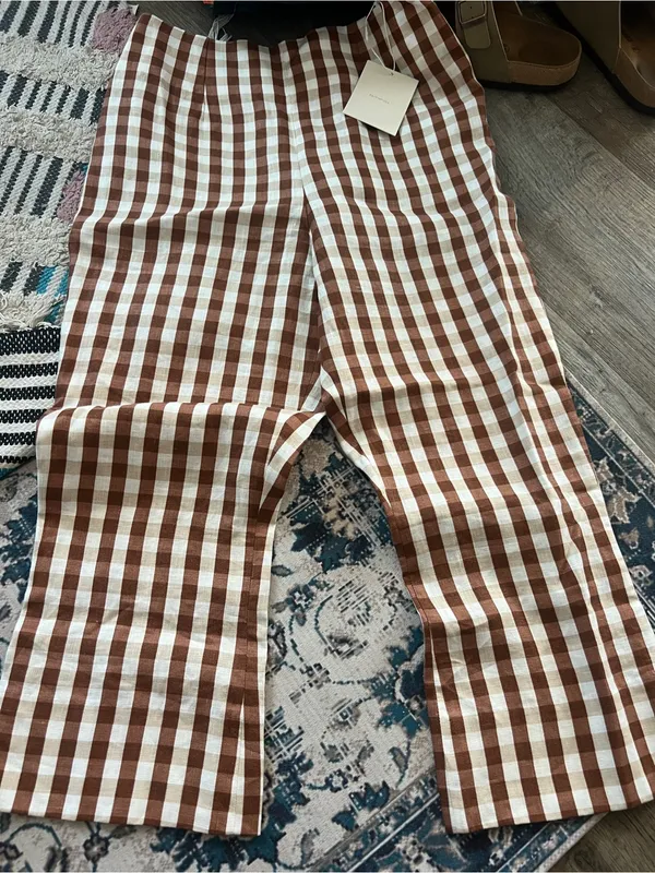 NWT FAITHFULL Valeria Capri Pants in gingham cedar - Image 14