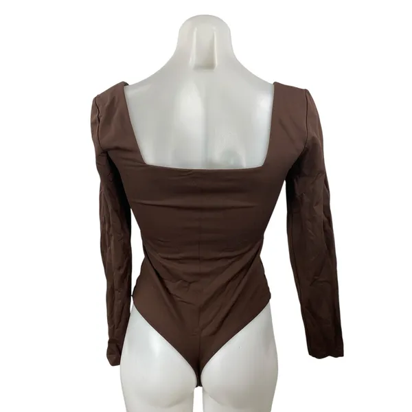 Aritzia Babaton Women's Brown Long Sleeve Square Neck Thong Bodysuit Size M - Image 4