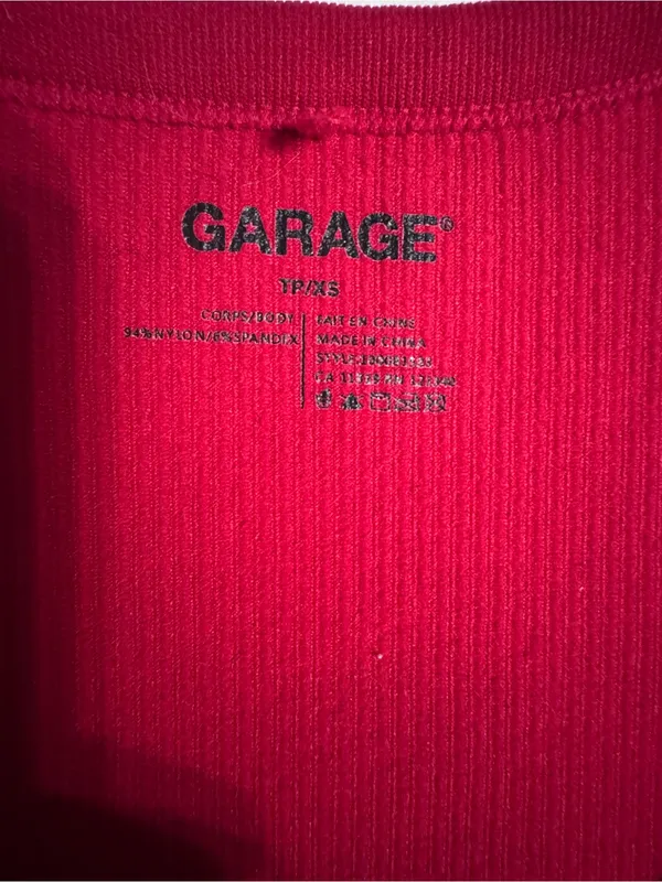 Garage Red Ribbed V-Neck Short Sleeve Crop Top - Image 5