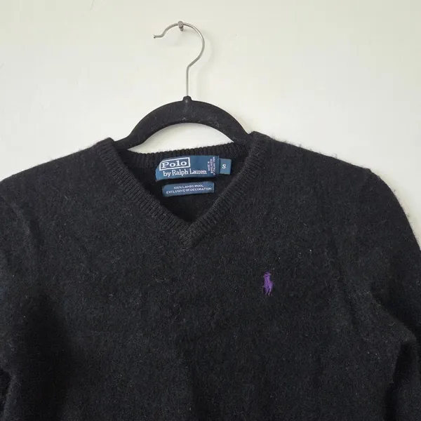 Polo Ralph Lauren 100% Lambswool Sweater Black Purple Pony Women Small *Flawed* - Image 2